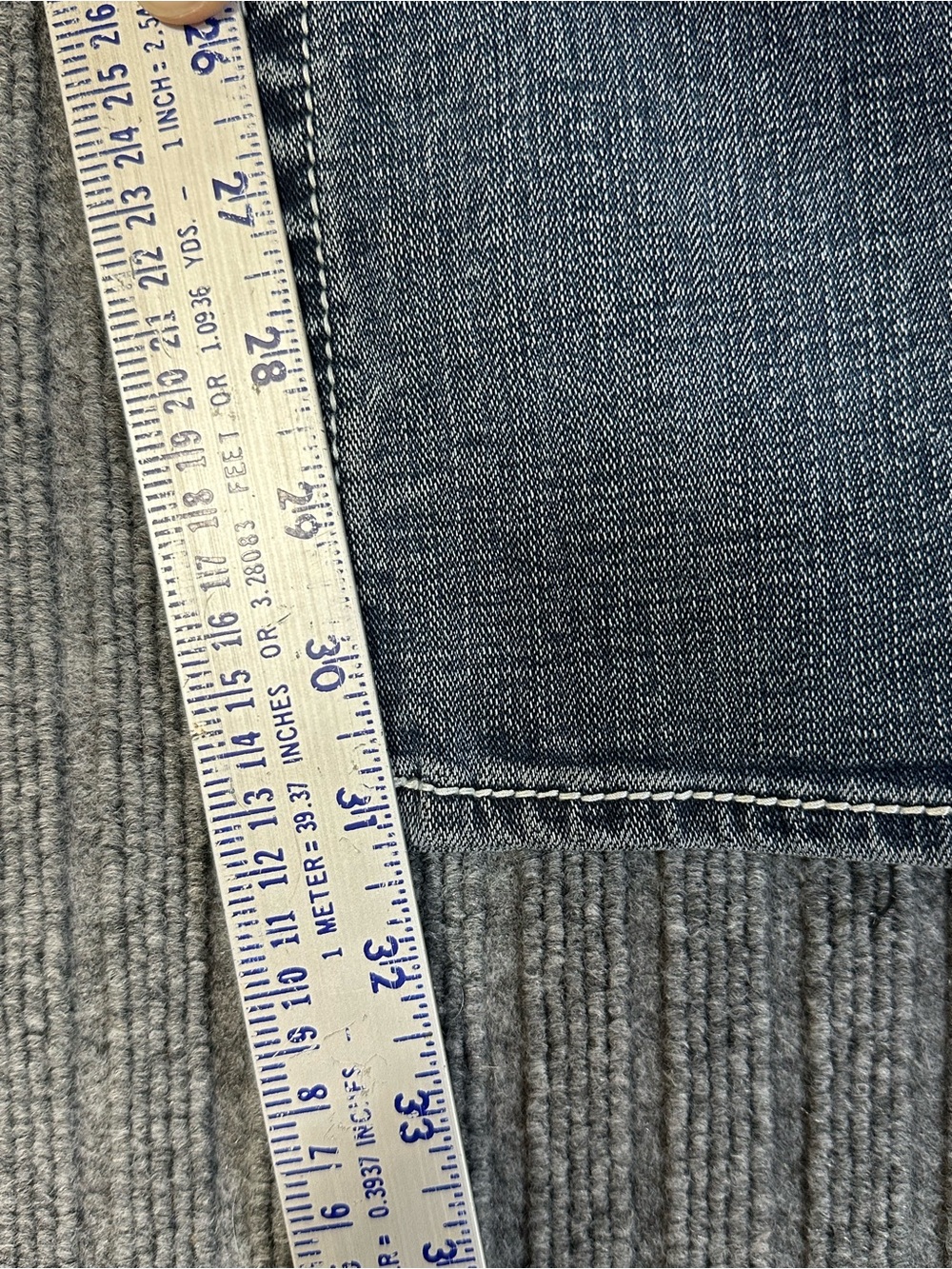 Salvage by Buckle Jeans - Picture 2 of 9